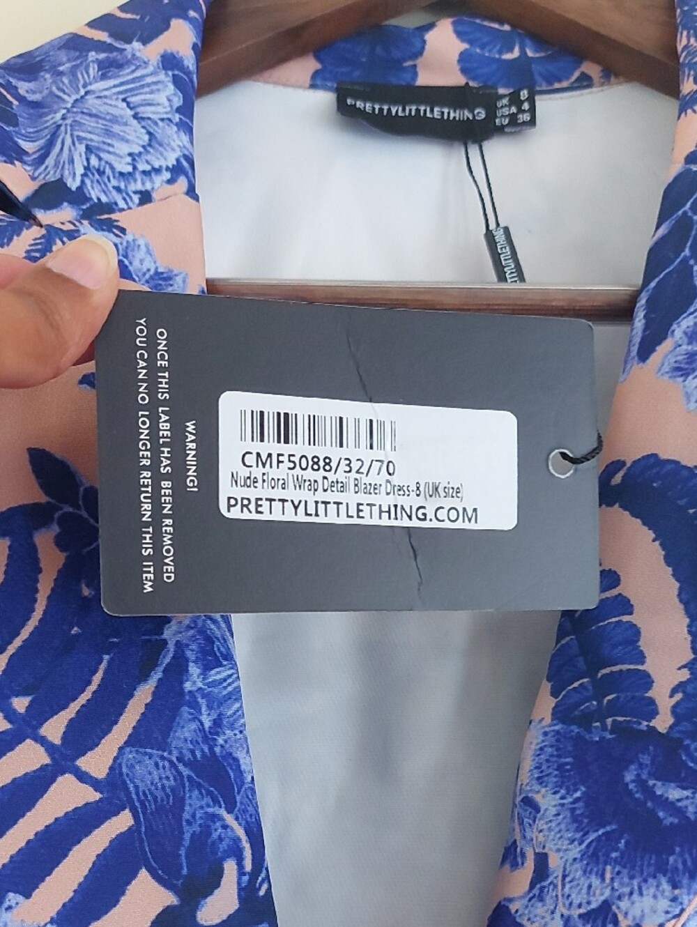 PrettyLittleThing Floral Blazer Wrap Dress - Picture 5 of 6